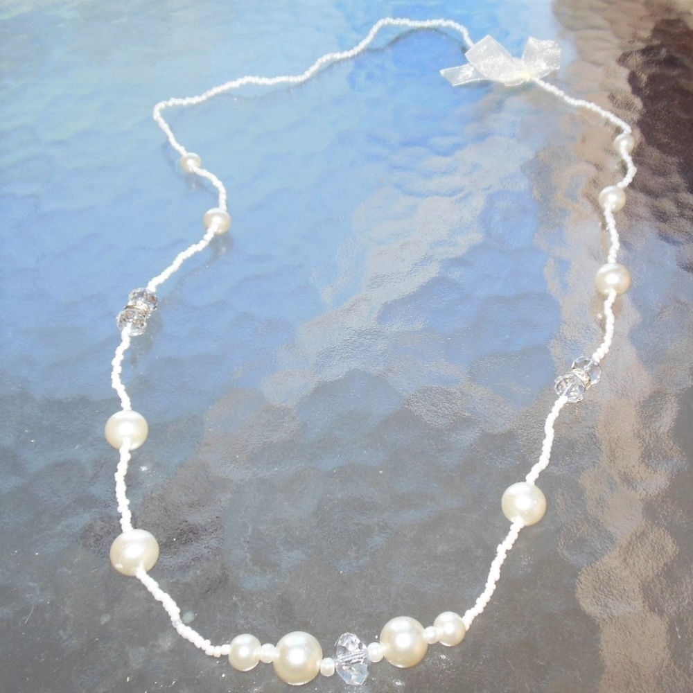 White and Crystal Bead Necklace 32"